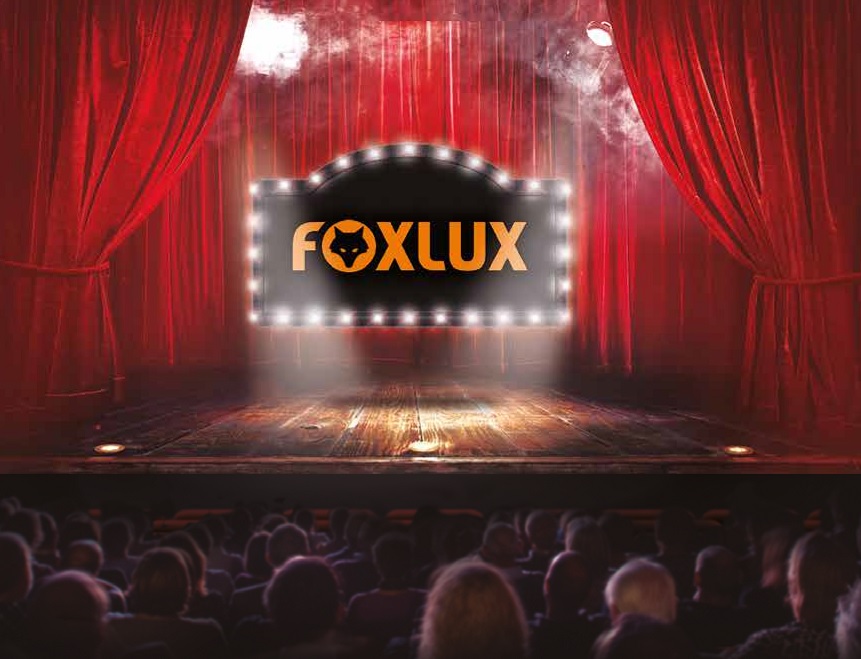 Foxlux patrocina um dos maiores festivais de comédia de Curitiba